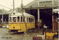 Az 5884, az el�t�rben az 1535, mellette az 1541, m�r sz�tbontva