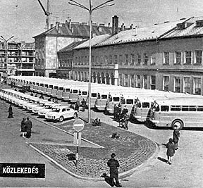 �j Ikarus 55 �s taxik �rkez�se a Vol�nhoz a '70-es �vek elej�n