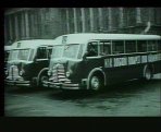 Tr5 autbuszok tadsa a Kossuth tren 1948. janur 30-n, X 02-02 s az X 02-04