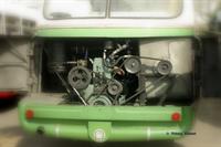 A FAROS-1 fel�j�tott motorja